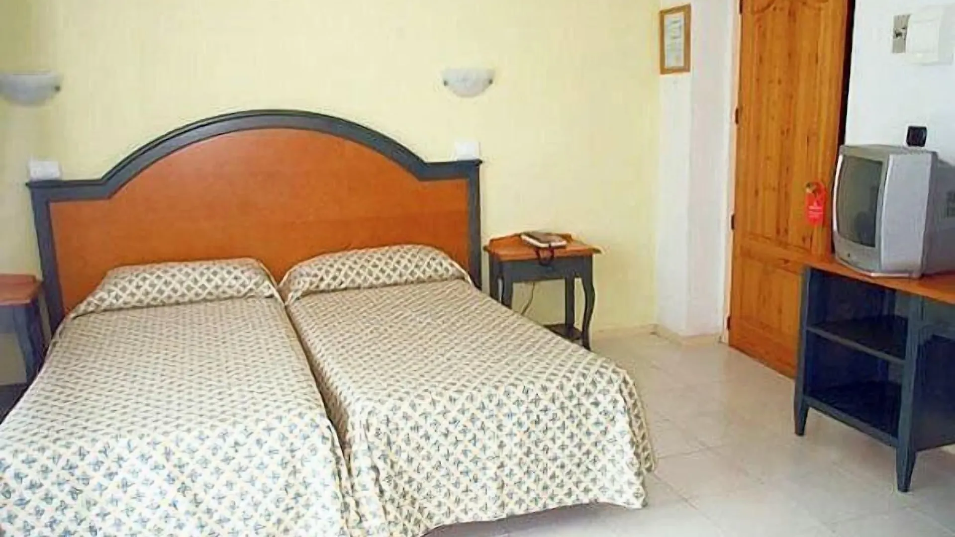 Hotel Neptuno Ibiza città