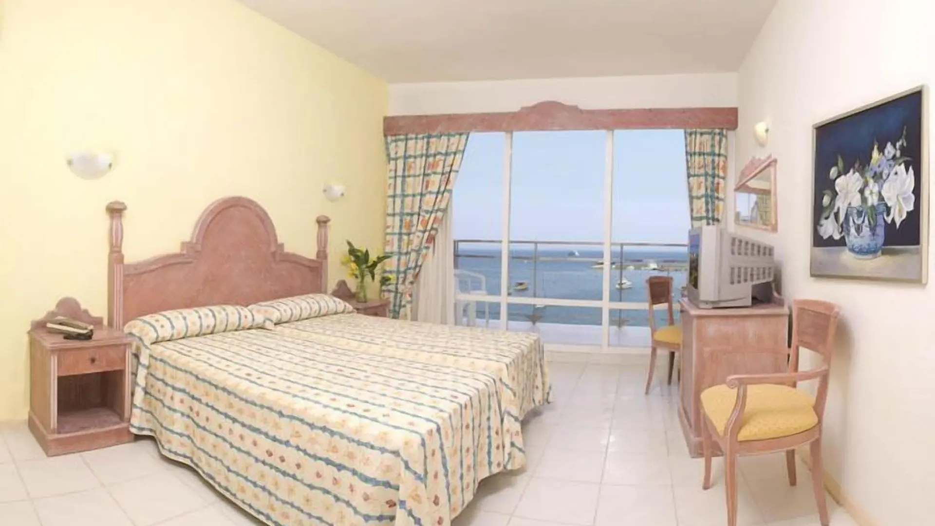 Hotel Neptuno Ibiza città Spagna